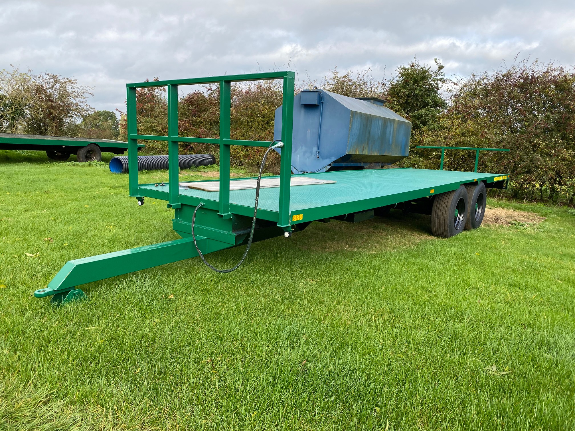 28ft Tandem Axle Bale Trailer