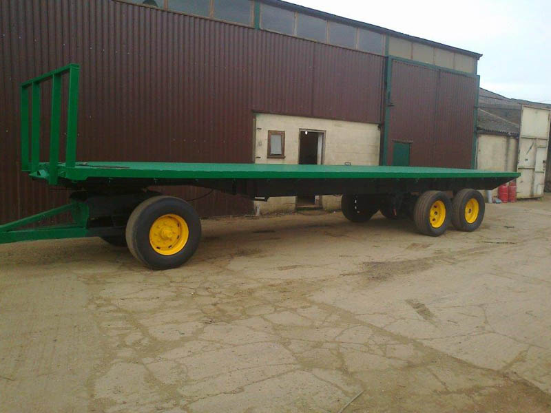 Horse Much Trailer red